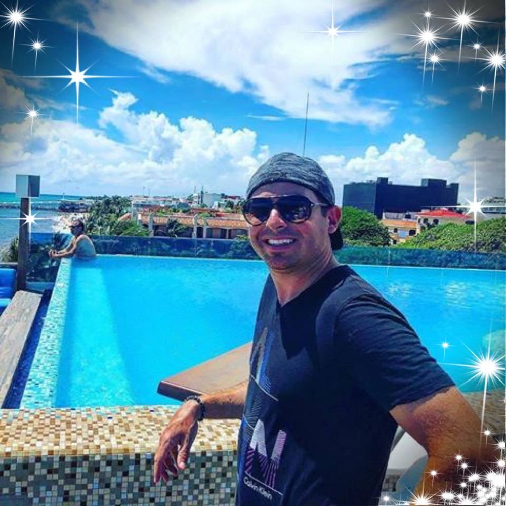 Meet your Posher, Michael